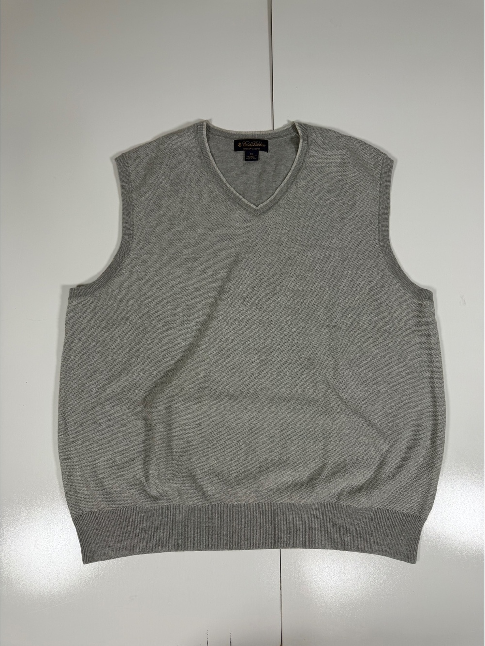 Brooks Brothers XL Gray Supima Cotton V-Neck Sweater Vest
